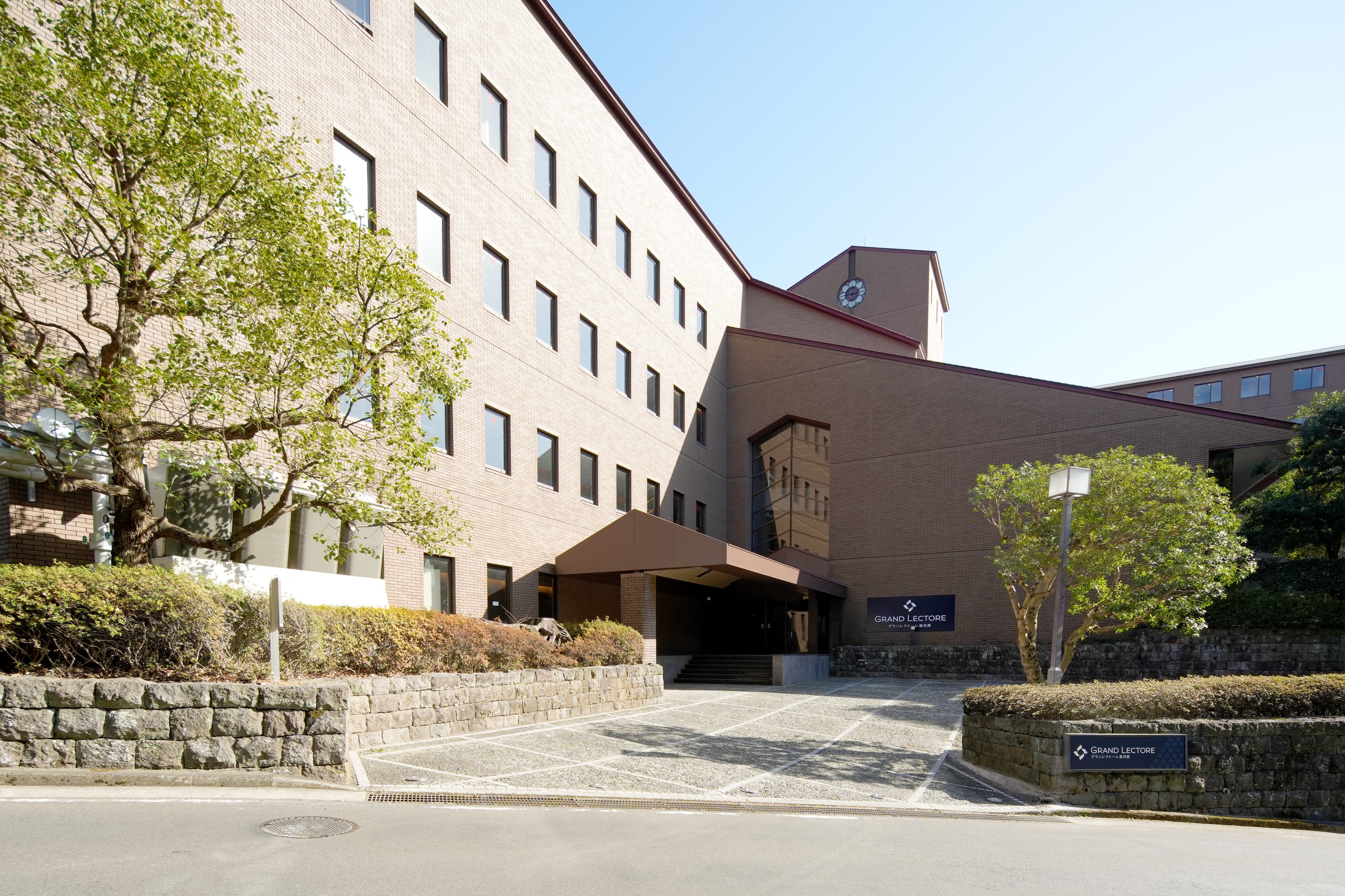 グランレクトーレ湯河原（ＴＫＰ　Ｈｏｔｅｌｓ　＆　Ｒｅｓｏｒｔｓ）の外観（楽天トラベル提供）