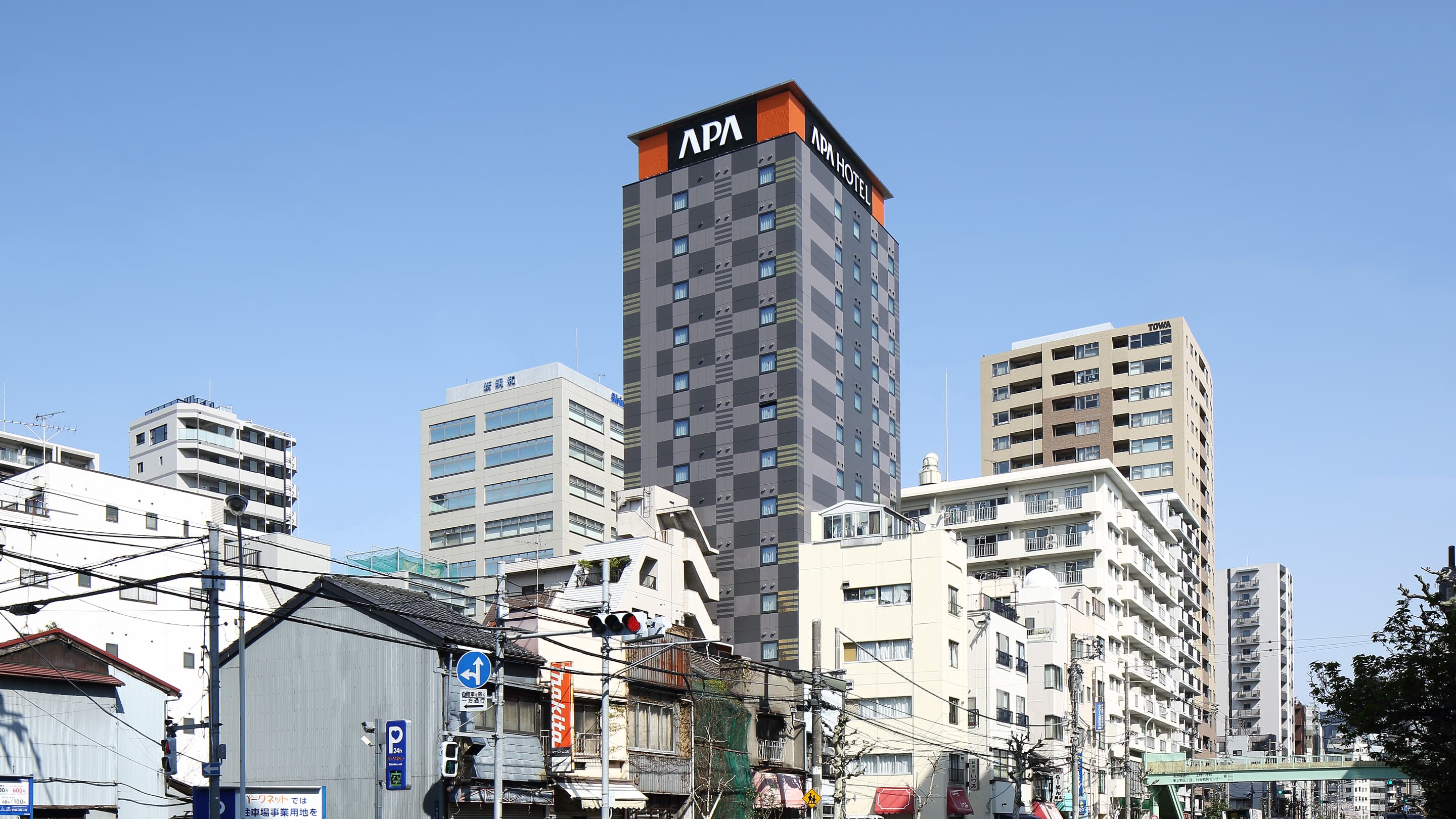 アパホテル〈上野 稲荷町駅北〉の外観(楽天トラベル提供)