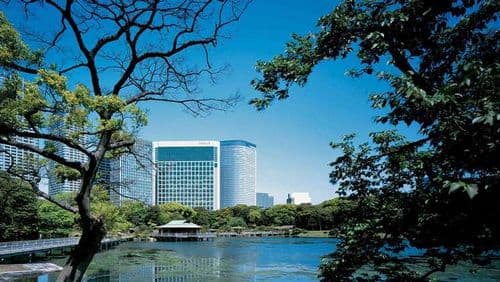 コンラッド東京の外観（楽天トラベル提供）